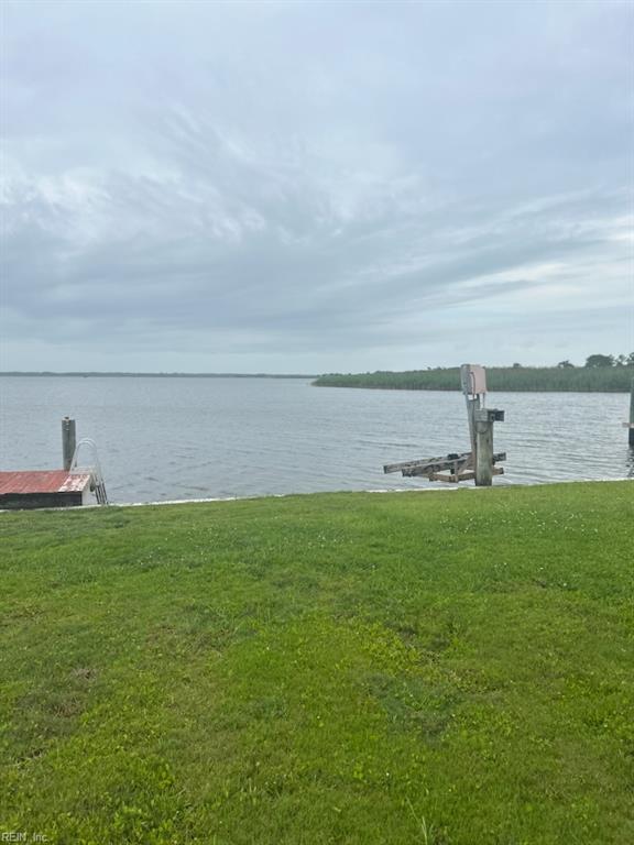 3665 Sandpiper Rd Property Photo 3