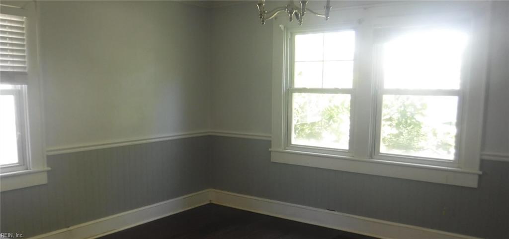 3636 Amherst St Property Photo 6
