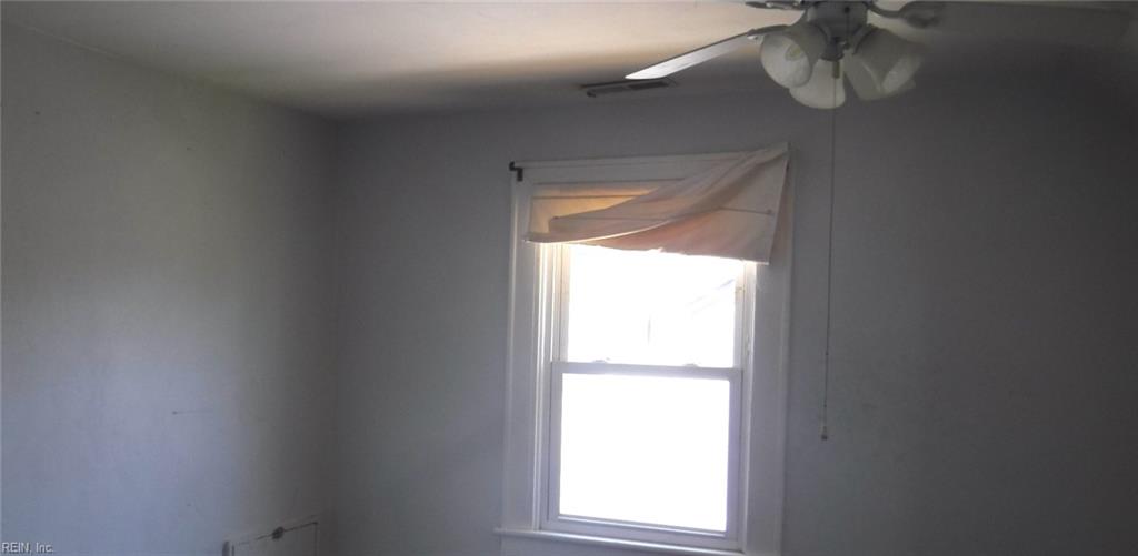 3636 Amherst St Property Photo 11