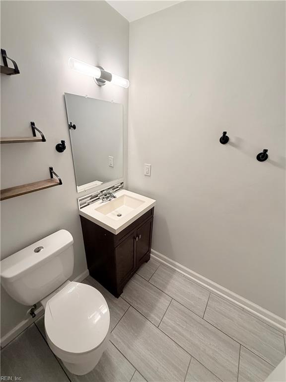 713 Churchill Dr Property Photo 8