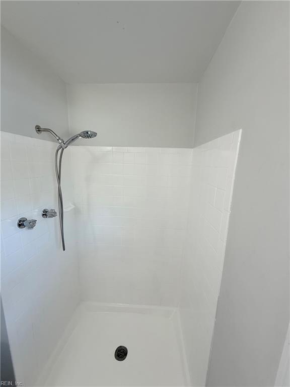 713 Churchill Dr Property Photo 11