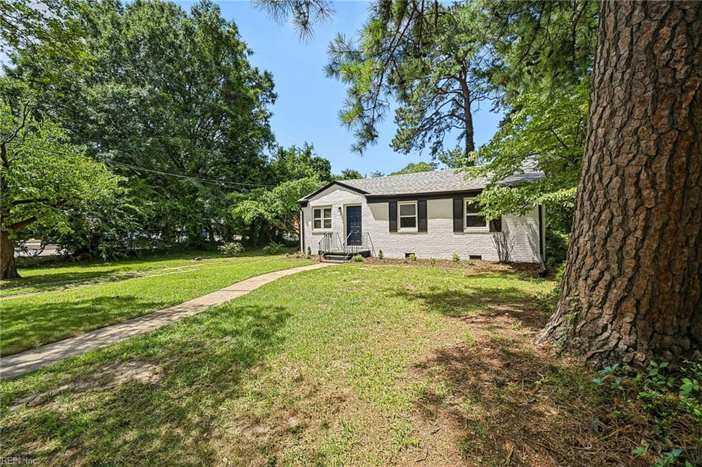 2052 Atwater Cir Property Photo 5