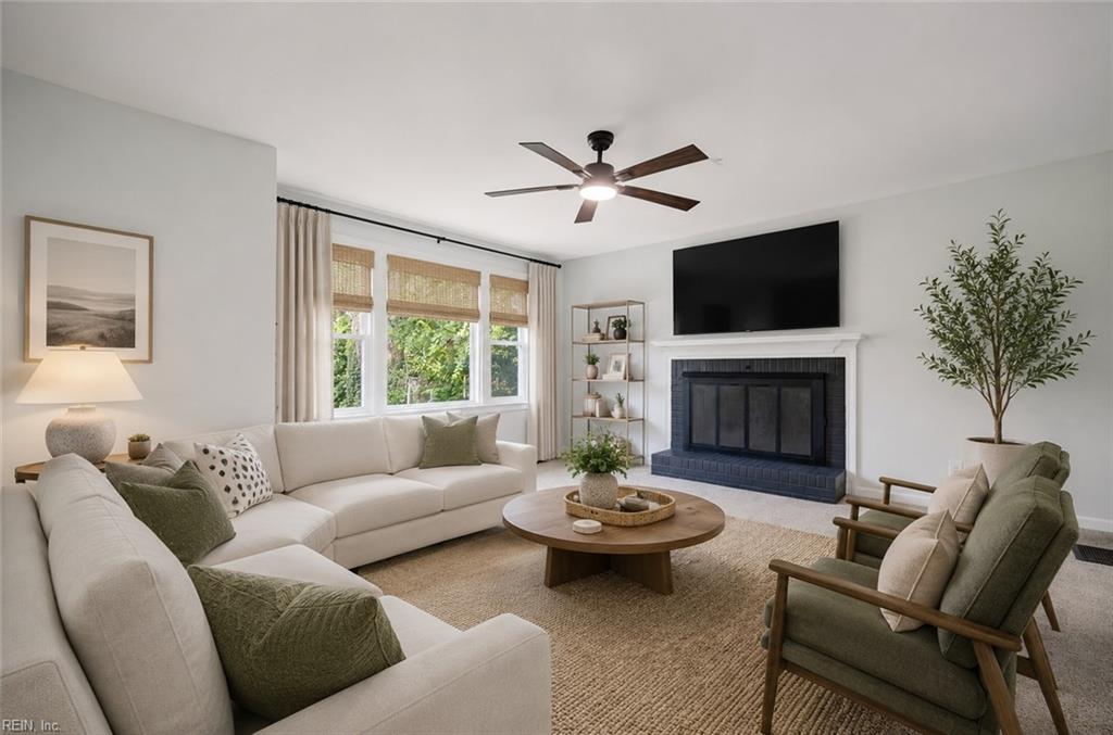 2052 Atwater Cir Property Photo 10