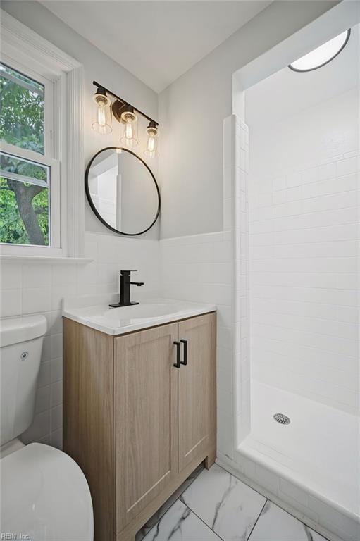 2052 Atwater Cir Property Photo 13
