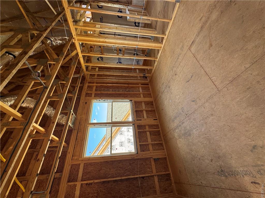 2132 Sassafras Way Property Photo 13