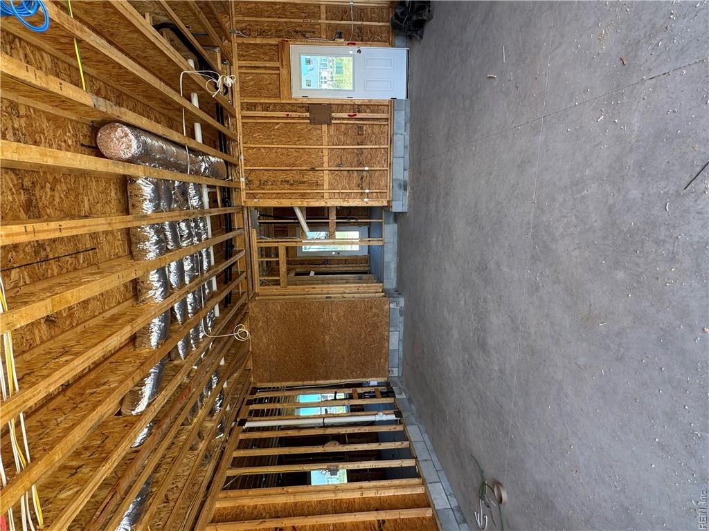 2132 Sassafras Way Property Photo 24