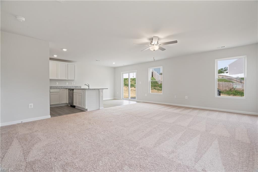 7930 Honeybee Ct Property Photo 3