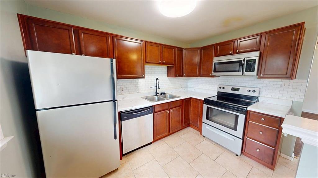 508 Stalham Rd Property Photo 9
