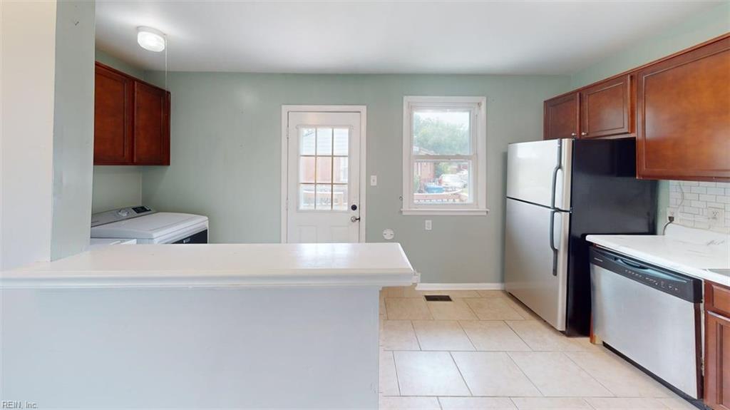 508 Stalham Rd Property Photo 32