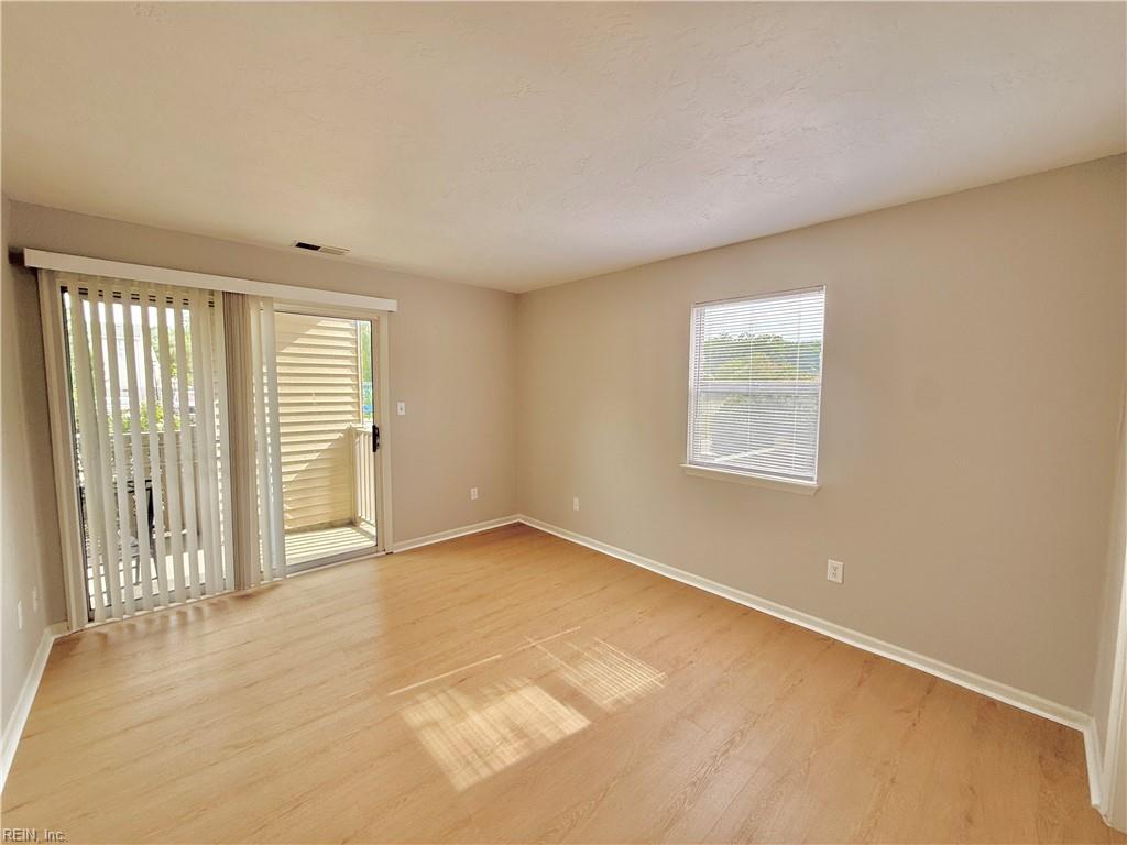 512 Thorncliff Dr Property Photo 10