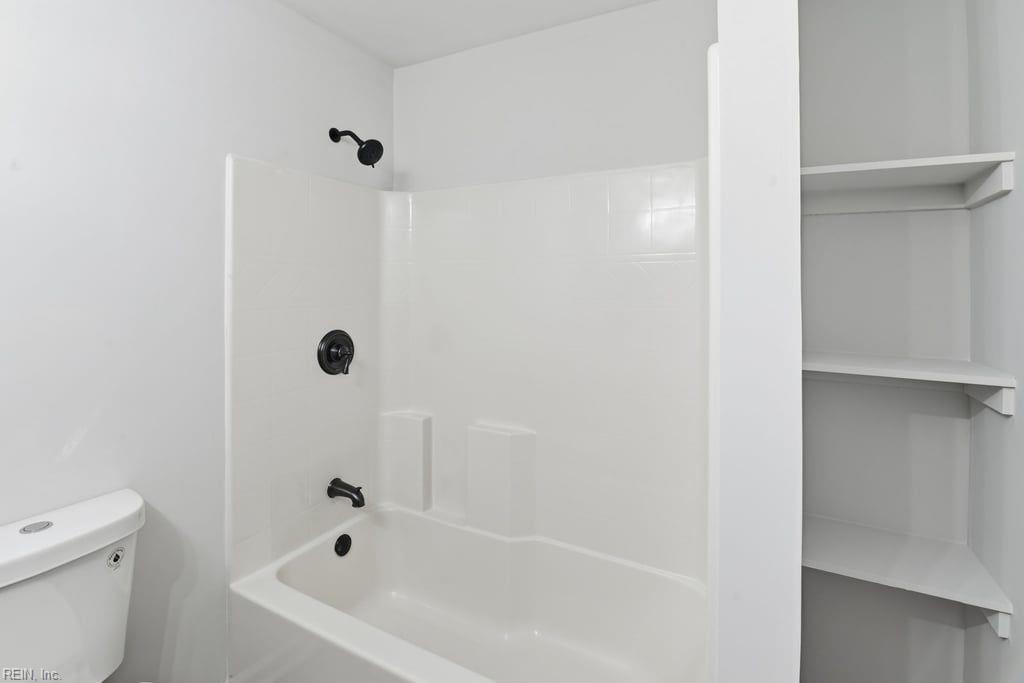 18 Fort Worth St Property Photo 22