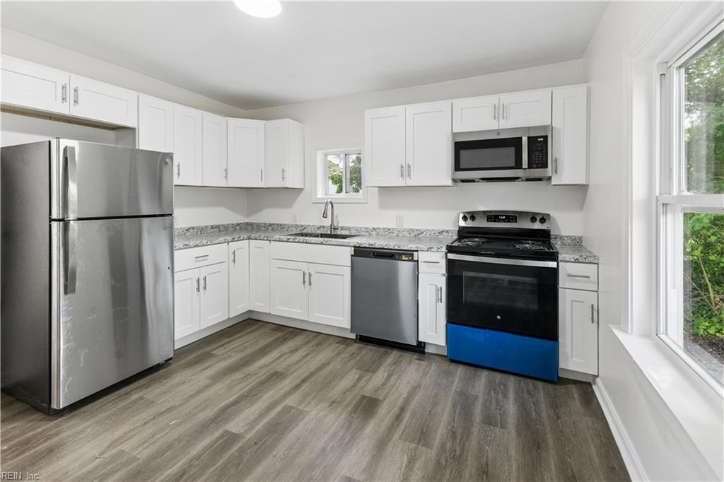 1079 Johnstons Rd Property Photo 13