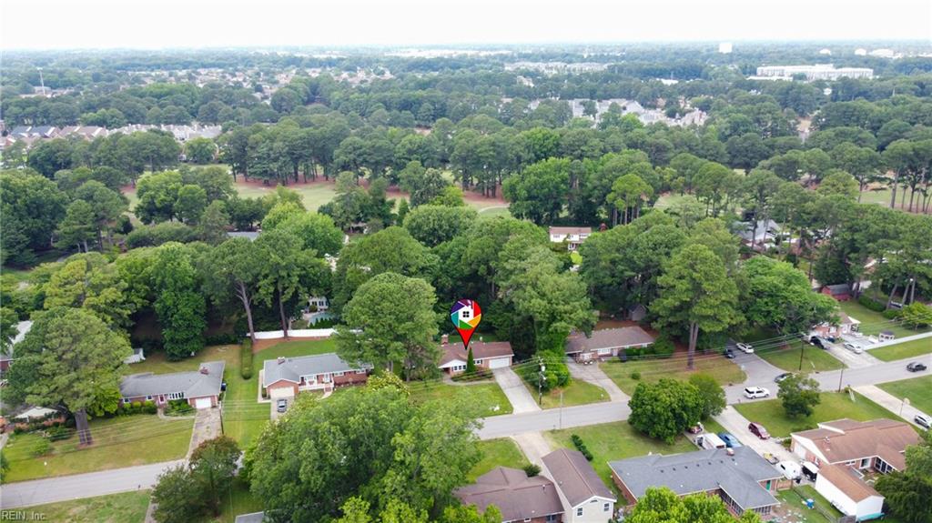 653 Edwin Dr Property Photo 31
