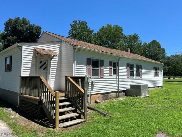817 Moore Farm Ln Property Photo 2