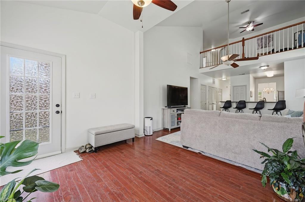 132 Brock St Property Photo 17