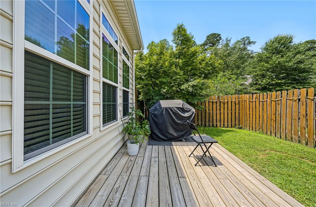 132 Brock St Property Photo 35