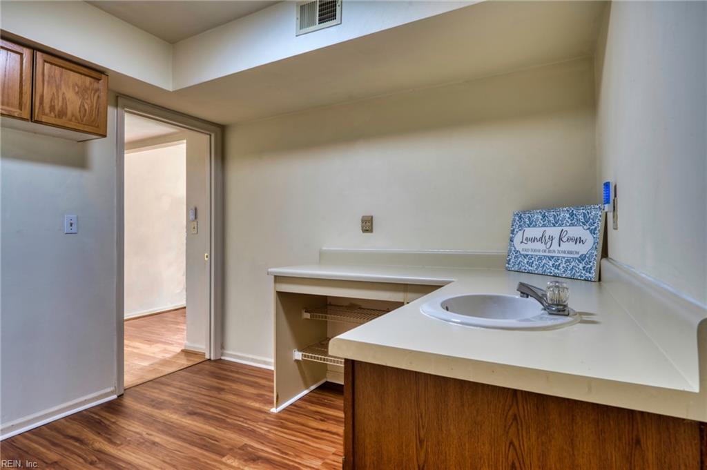 5617 Seven Pines Way Property Photo 28