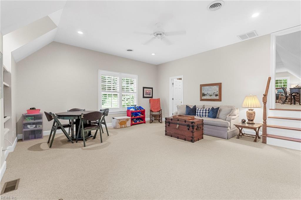 168 Jeffersons Hundred Property Photo 34