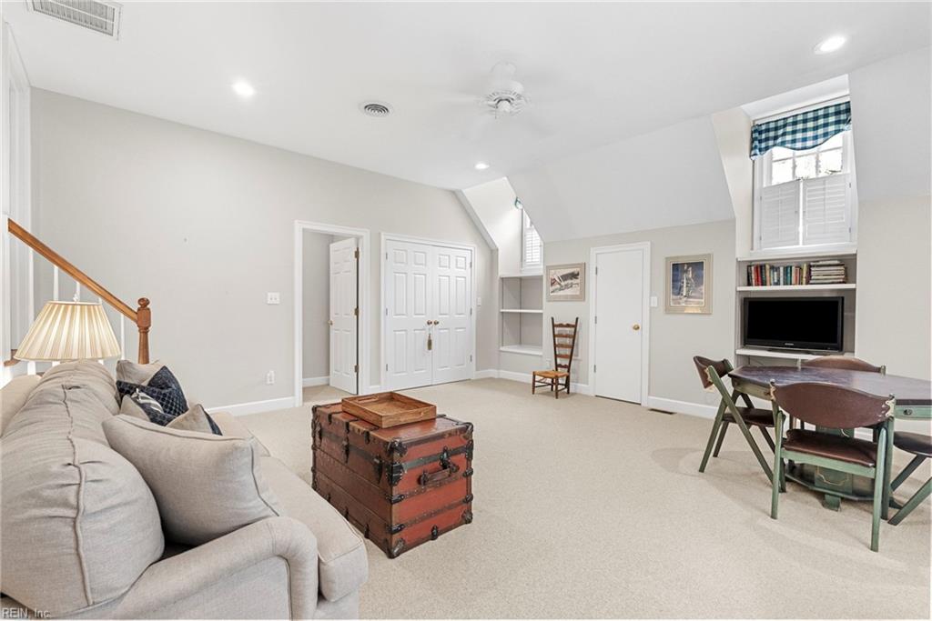 168 Jeffersons Hundred Property Photo 36