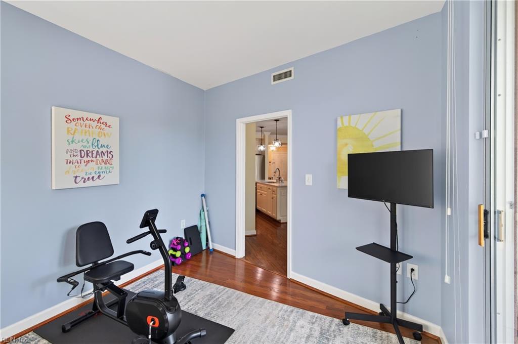 2213 William Styron S Sq Property Photo 32