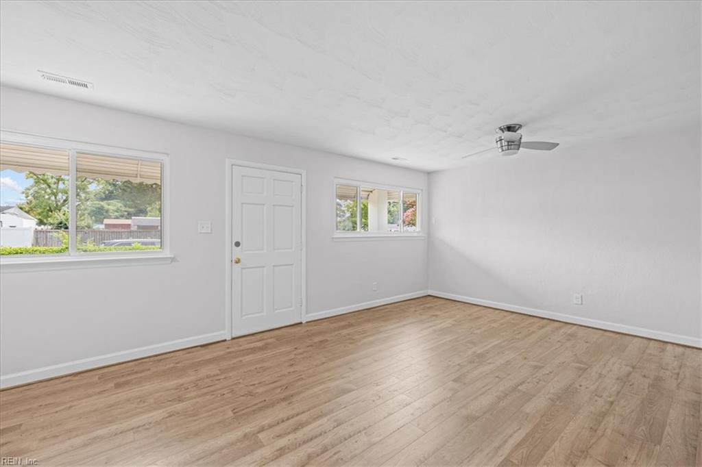 145 Paladin Dr Property Photo 8