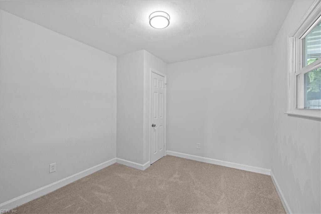 145 Paladin Dr Property Photo 19