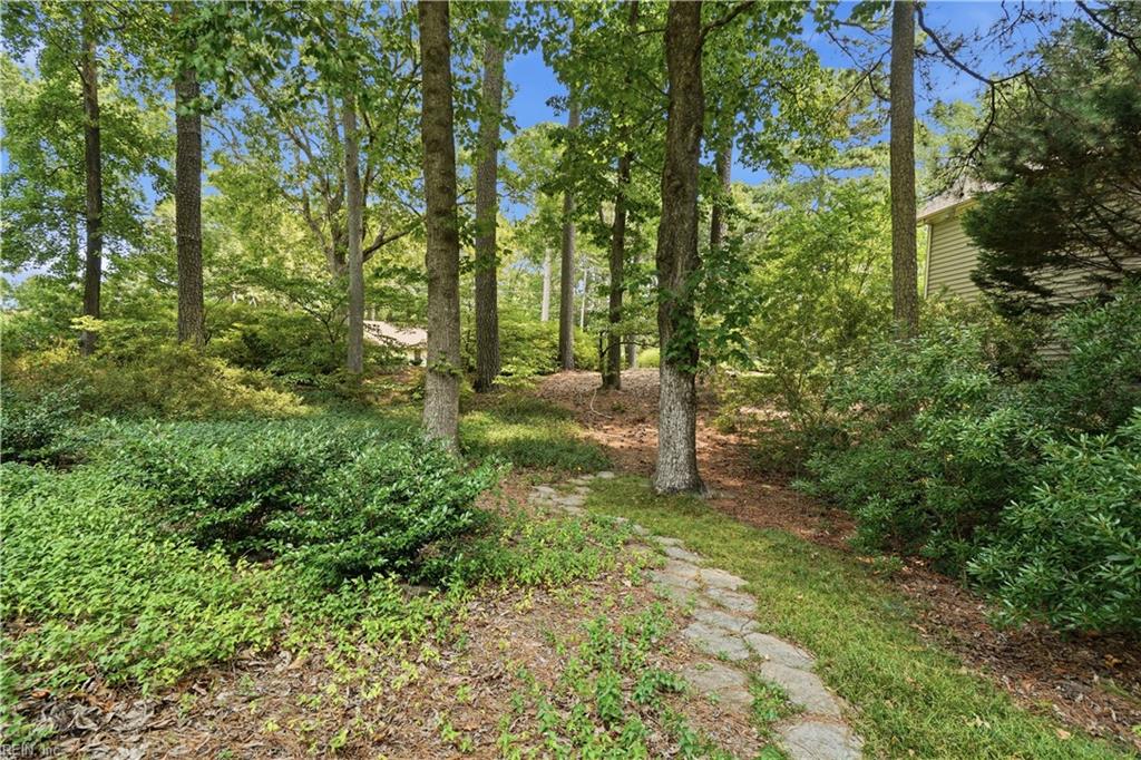 1101 N Inlynnview Rd Property Photo 43