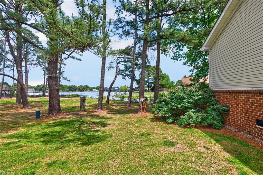 5804 Woodstock Pt Property Photo 29