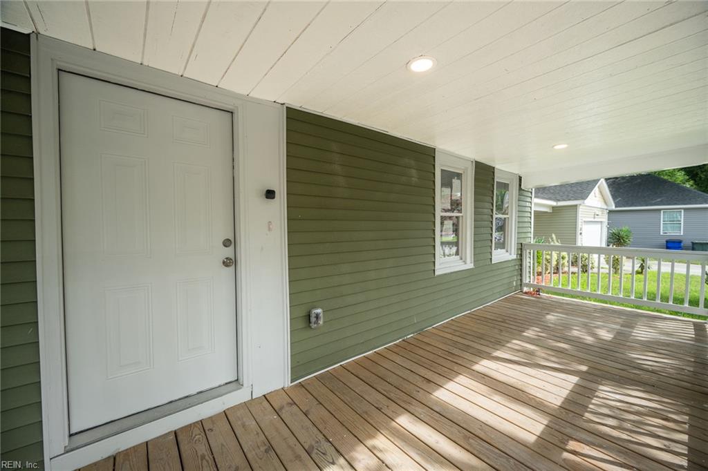 3308 Lyons Ave Property Photo 4