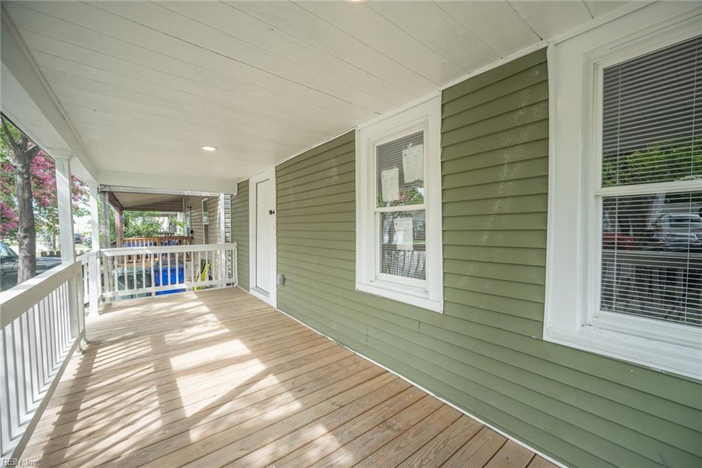3308 Lyons Ave Property Photo 5