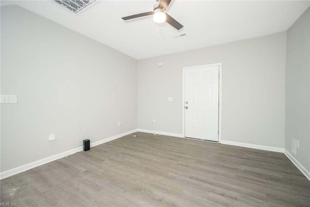 3308 Lyons Ave Property Photo 15