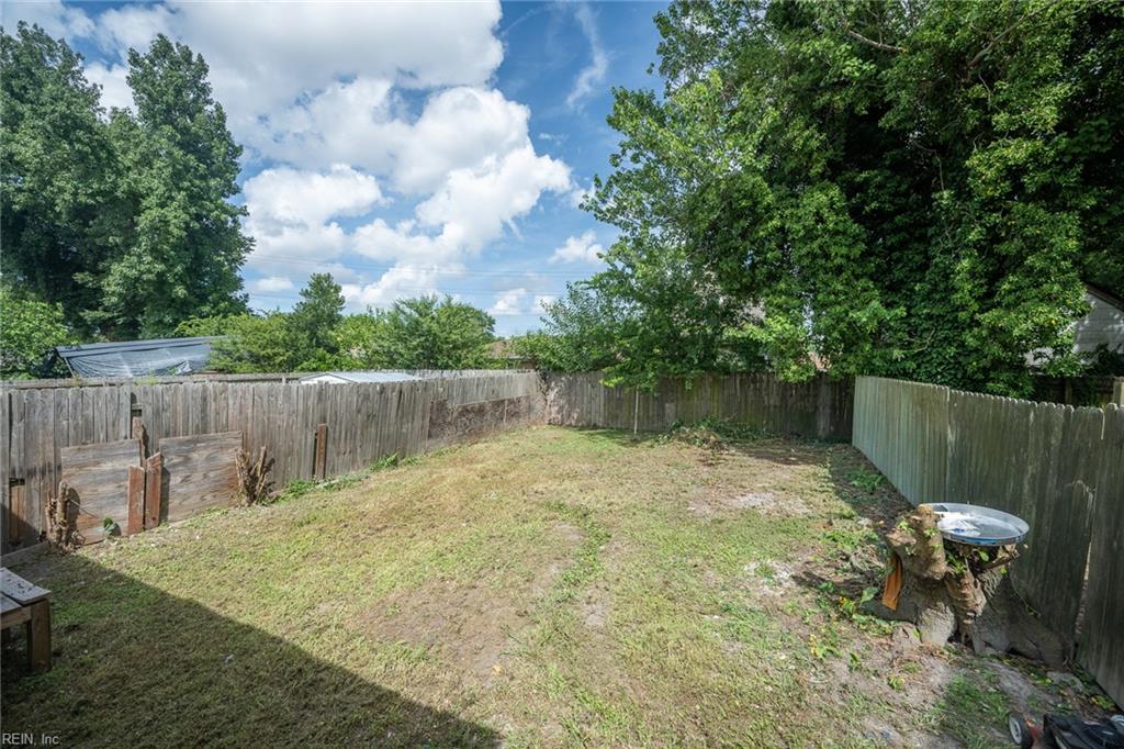 3308 Lyons Ave Property Photo 20