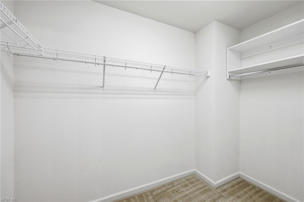 2101 Beeblossom Ln Property Photo 28