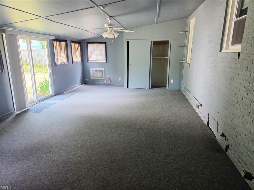 14 Gambol St Property Photo 16