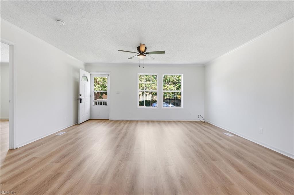 1200 General St Property Photo 7