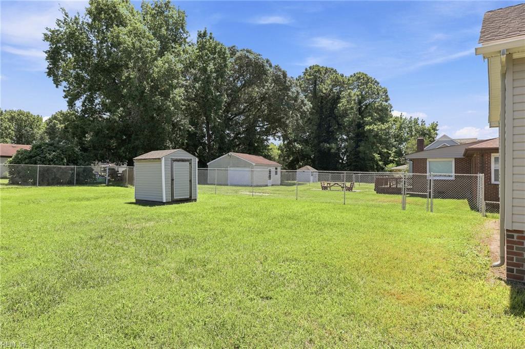 1200 General St Property Photo 36