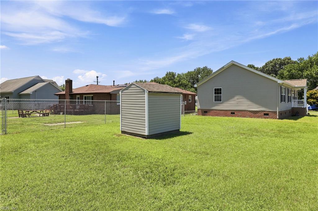 1200 General St Property Photo 37