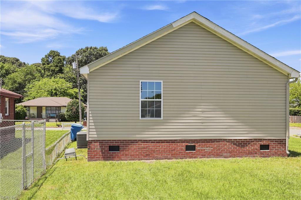 1200 General St Property Photo 38