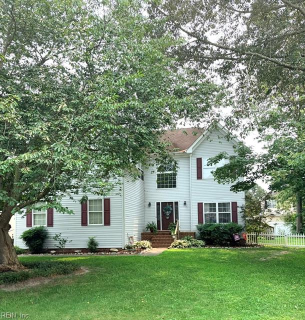 806 Crosswood Ct Property Photo 1