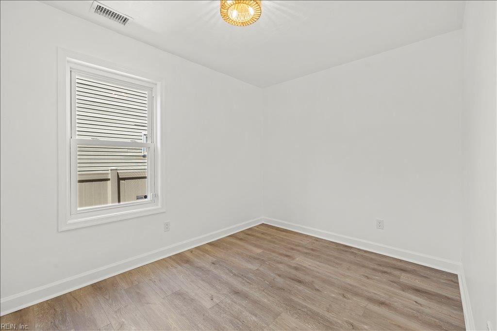 2300 Walke St Property Photo 15