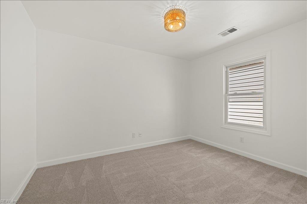 2300 Walke St Property Photo 28