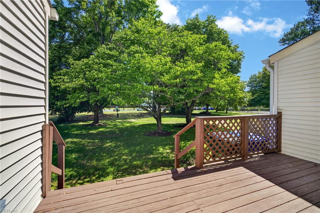 129 River Point Dr Property Photo 22