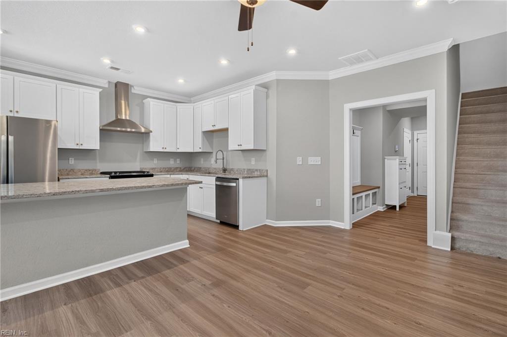 433 Asuza St Property Photo 16