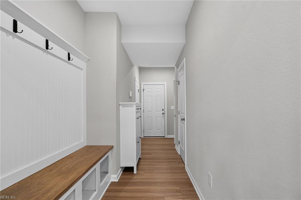 433 Asuza St Property Photo 18