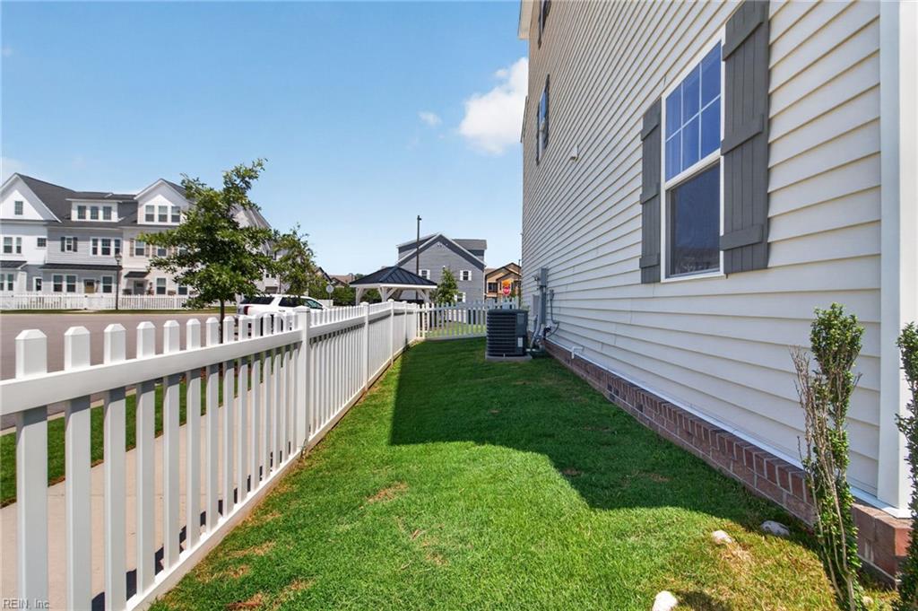 433 Asuza St Property Photo 45