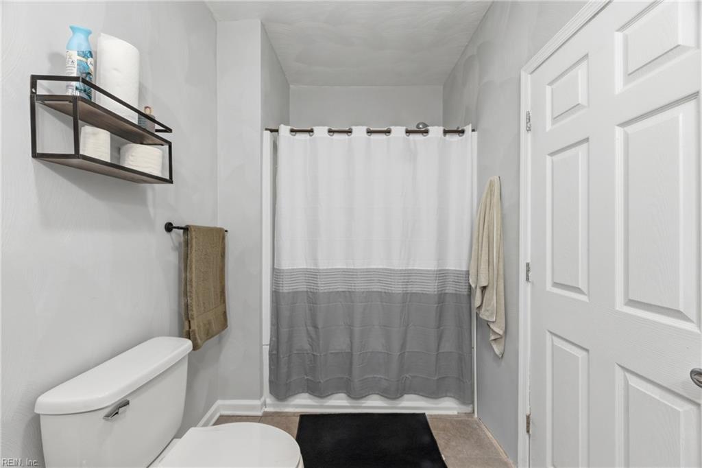 139 Locust Ave Property Photo 10