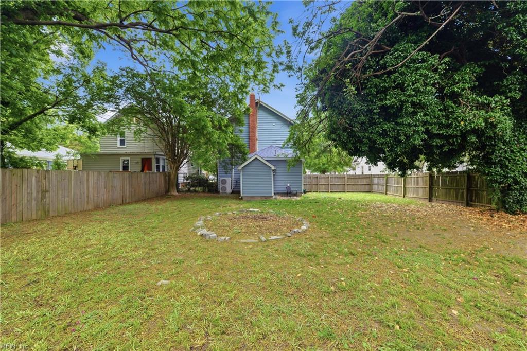 139 Locust Ave Property Photo 17
