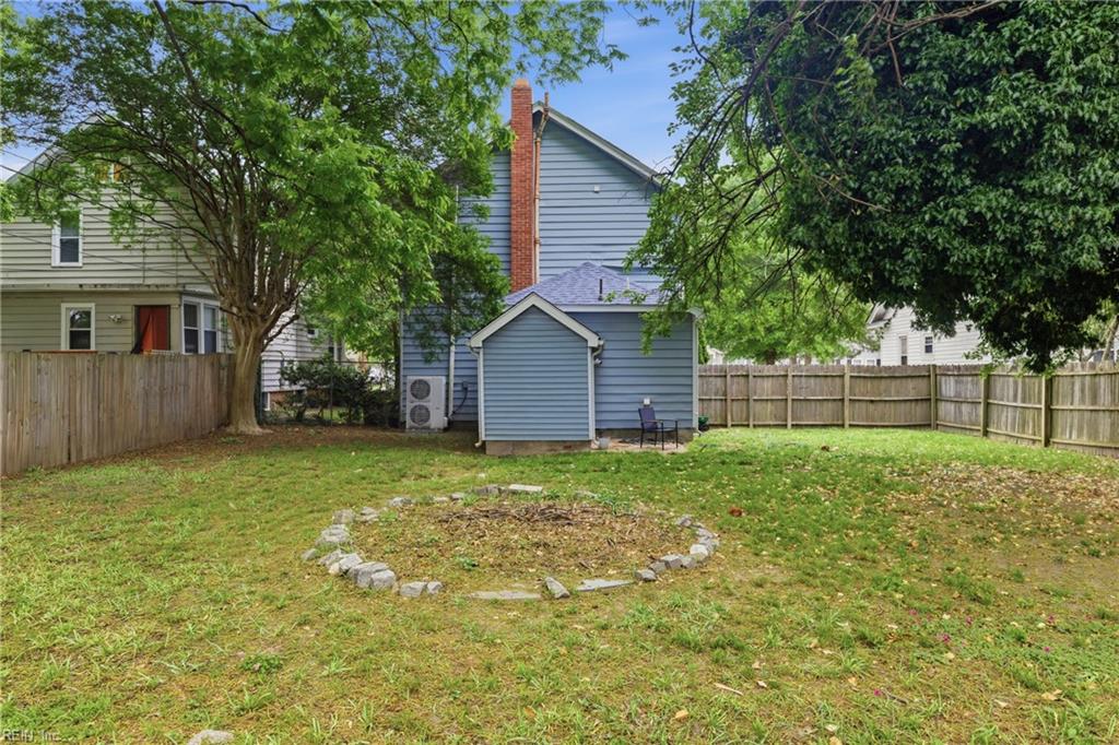 139 Locust Ave Property Photo 18