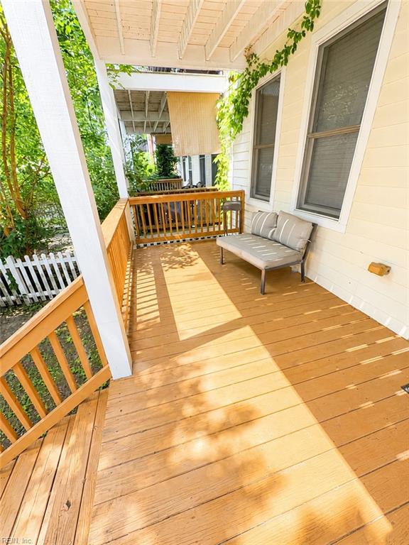 1512 Porter St Property Photo 15