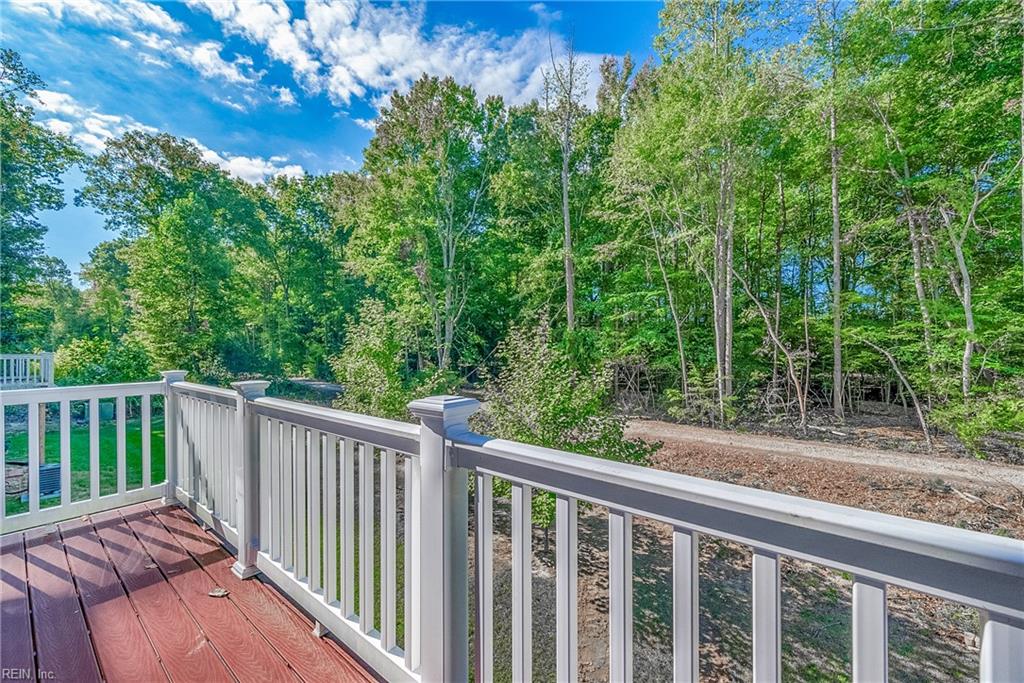 319 Clements Mill Trce Property Photo 25